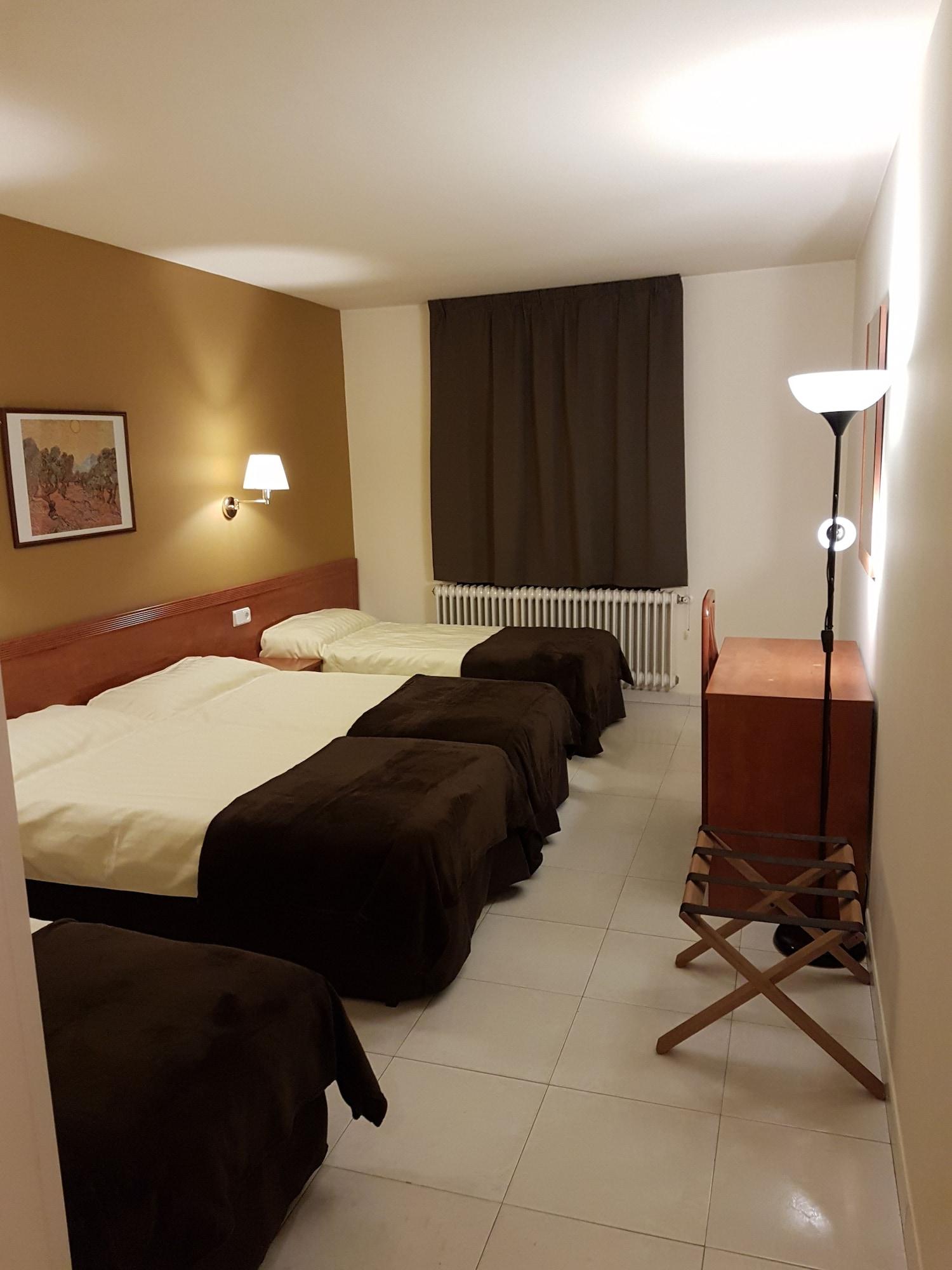 Hotel Guineu Pas De La Casa Dış mekan fotoğraf