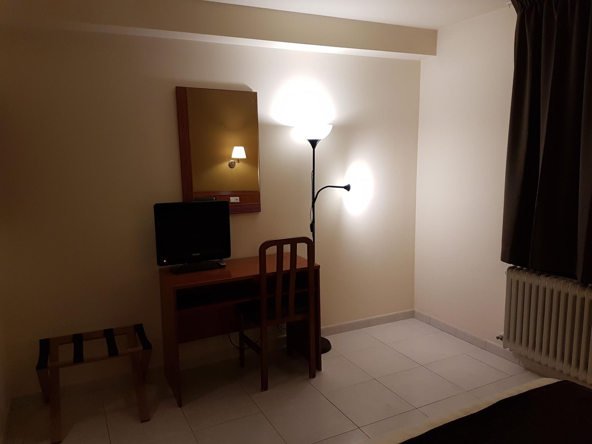 Hotel Guineu Pas De La Casa Dış mekan fotoğraf