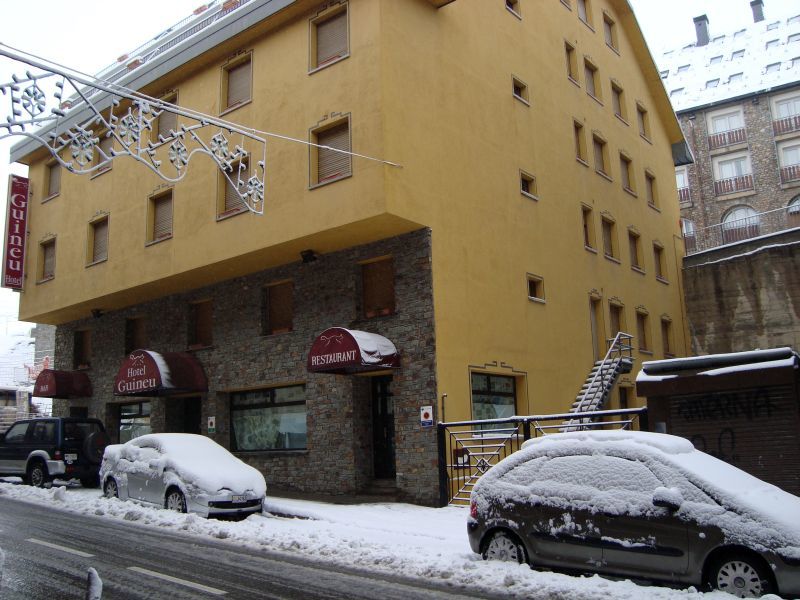 Hotel Guineu Pas De La Casa Dış mekan fotoğraf